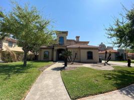 featured image of 3901 El Jardin #NA