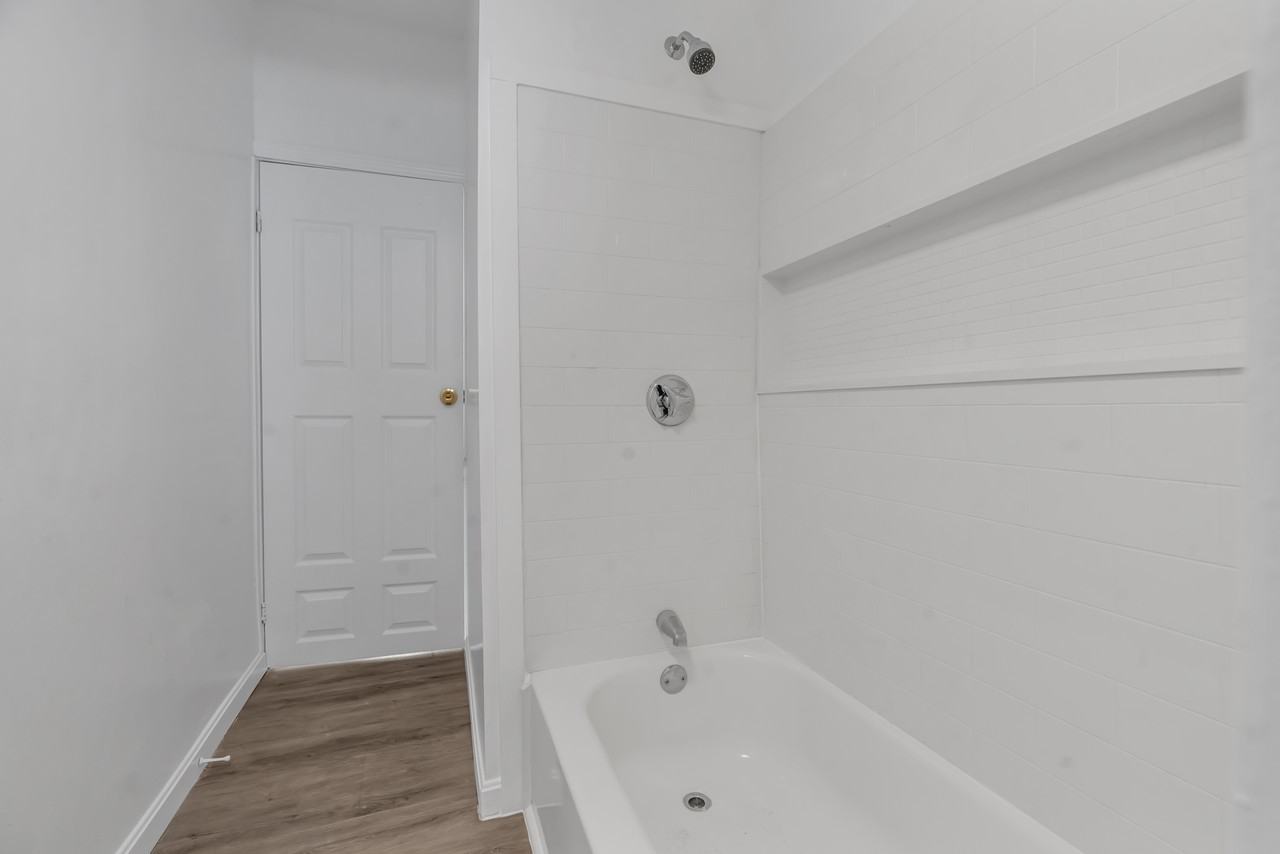 48 Kenwood St #1 - Photo 6 of 15