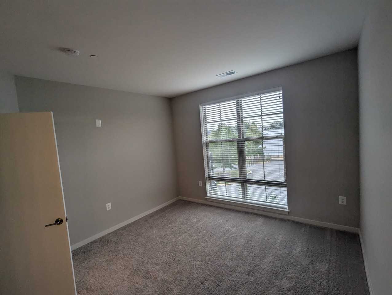 440 E 7th St #308 - Photo 2 of 8