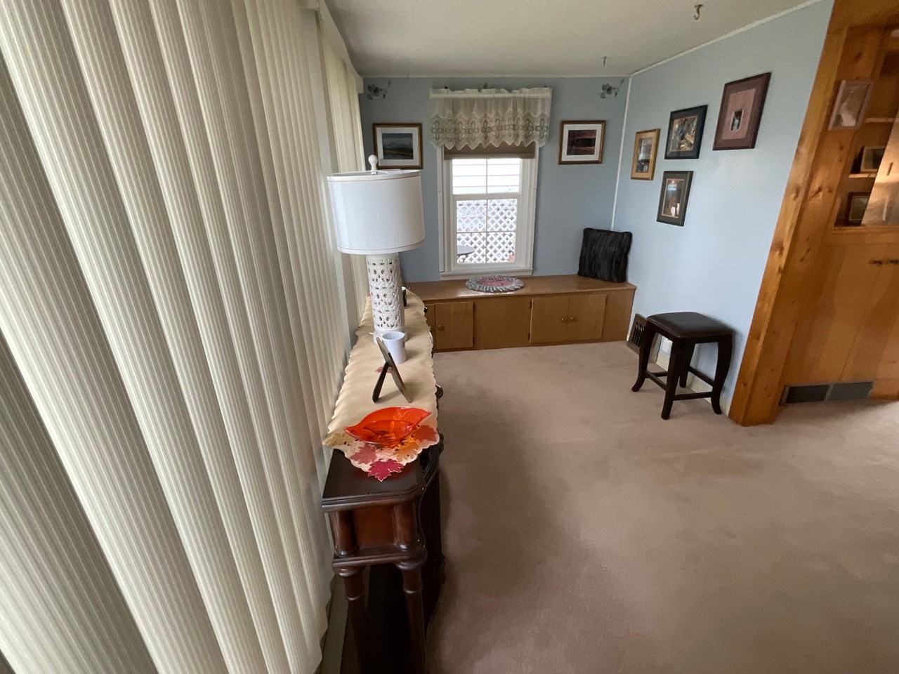 130 7th Ave Se #NA - Photo 3 of 12