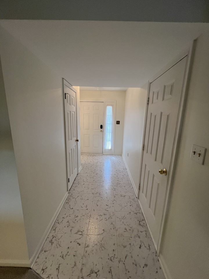 1534 Macintosh Way #1 - Photo 2 of 17