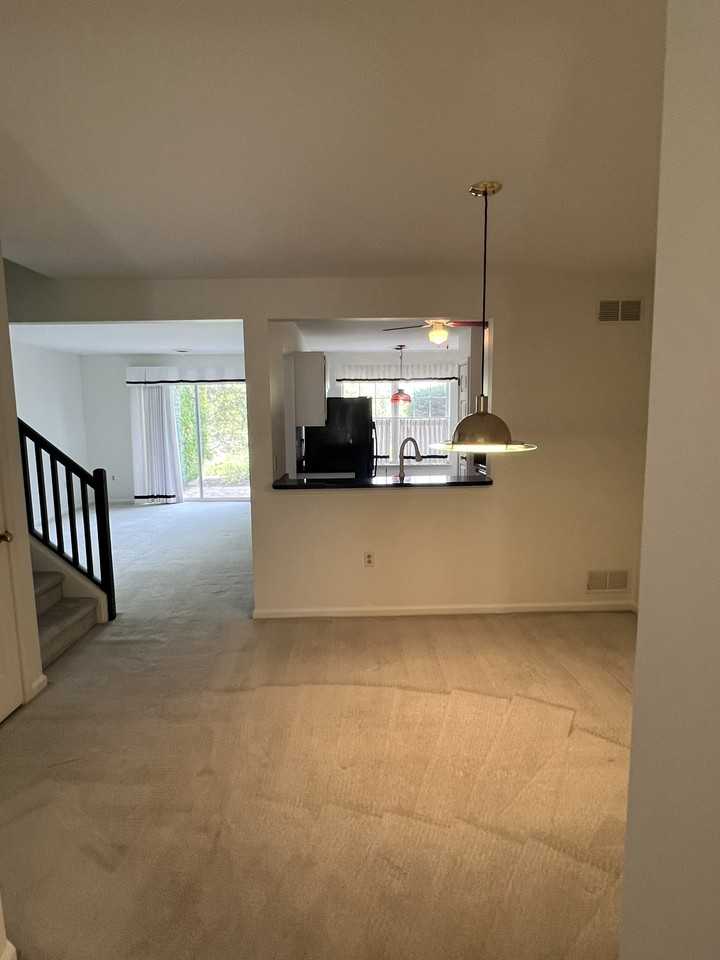 1534 Macintosh Way #1 - Photo 3 of 17