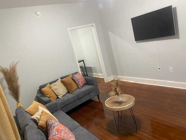 1127 Belleville St #1127 - Photo 2 of 11