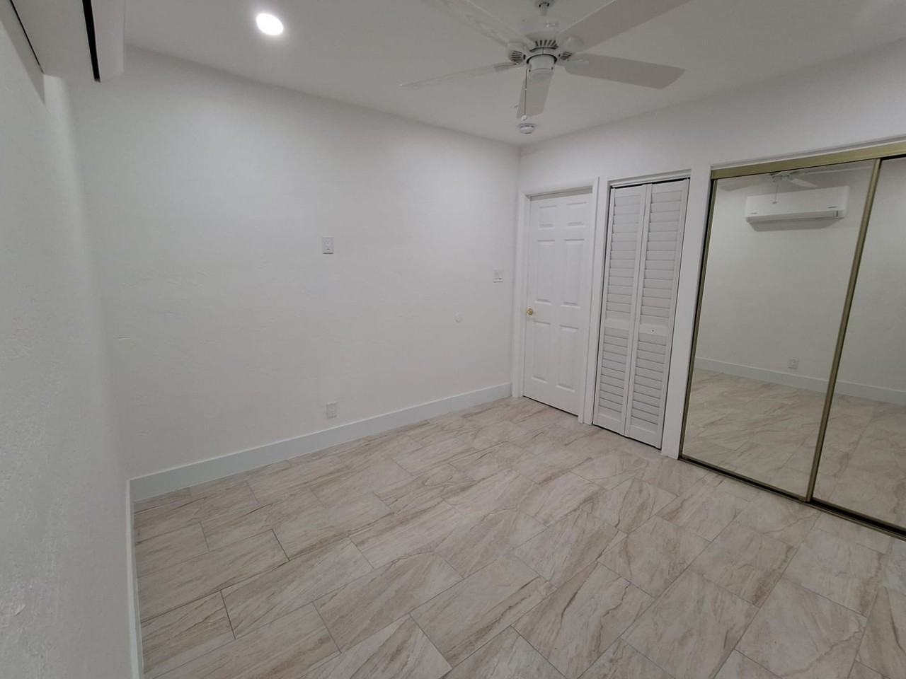 2247 Polk Street #7 - Photo 5 of 10