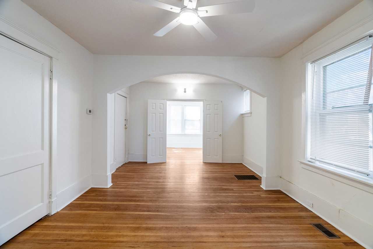 4371 Forest Park Ave #1WEST - Photo 3 of 18