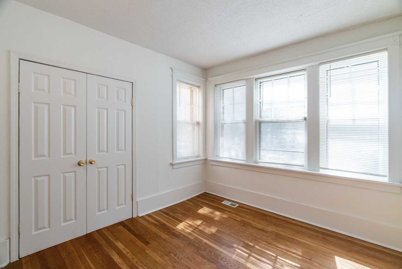 4371 Forest Park Ave #1WEST - Photo 4 of 18