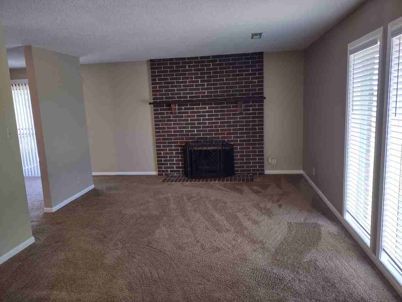 332 Southampton Drive #4 - Photo 3 of 6