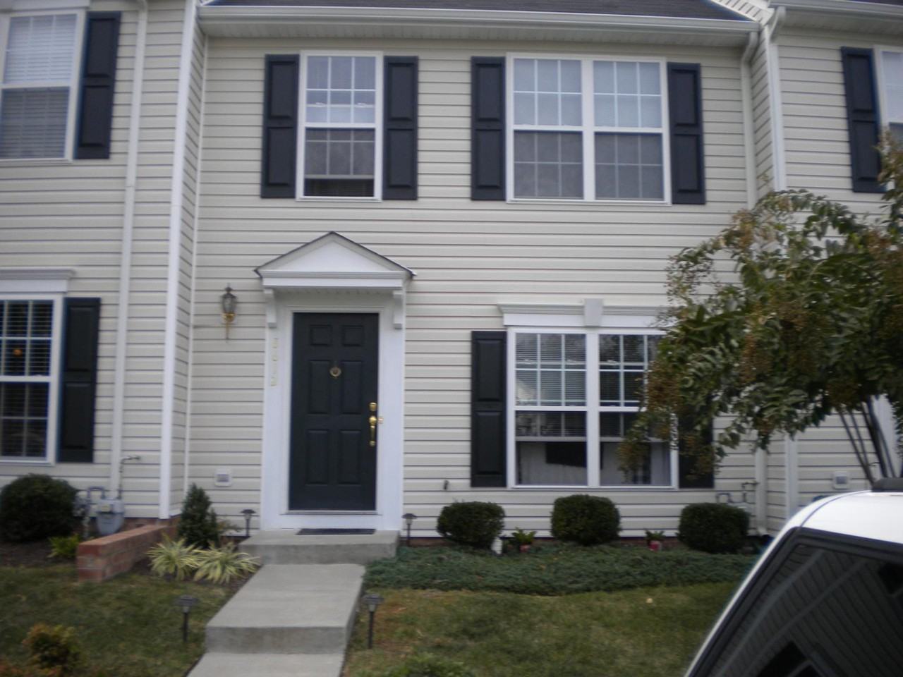 8612 Springwater Dr #1 - Photo 4 of 9
