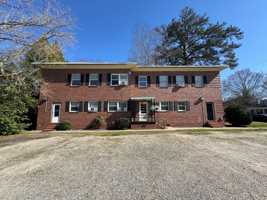 featured image of 1202 Carolina Ave