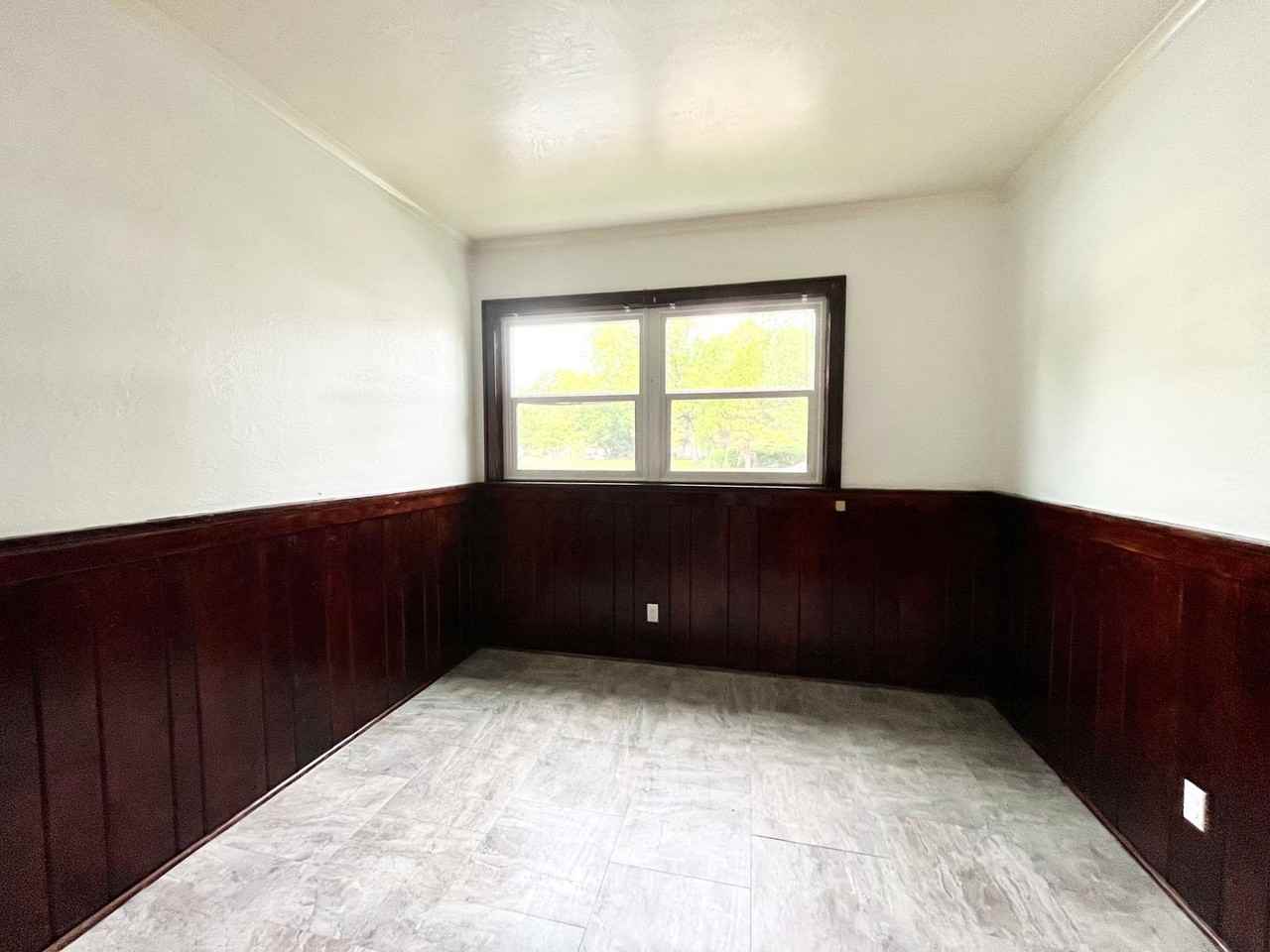 1202 Carolina Avenue - Photo 2 of 23