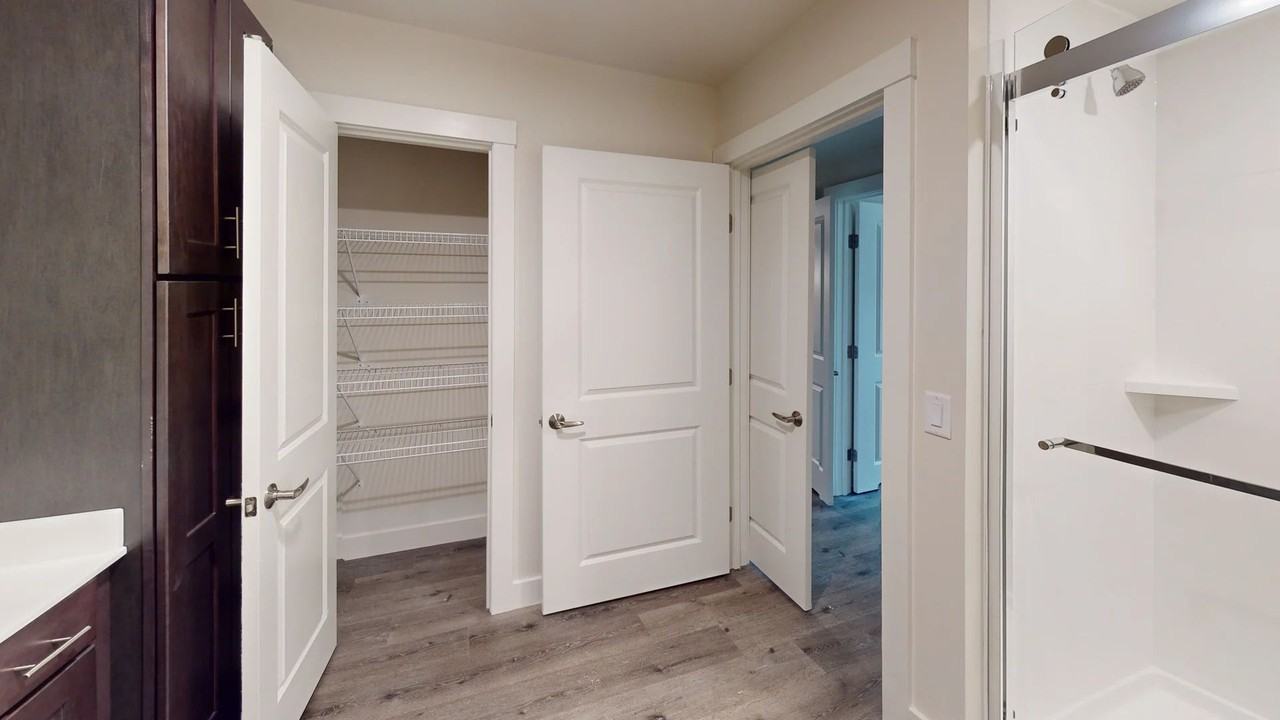 North Dorset Unit #3 - Photo 3 of 9