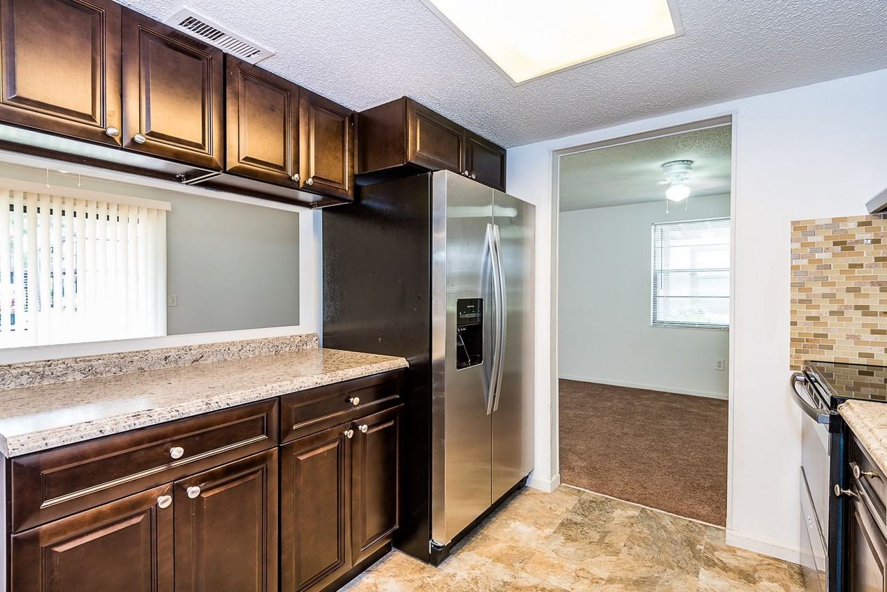 4022 Beaver Ln #700D - Photo 6 of 26