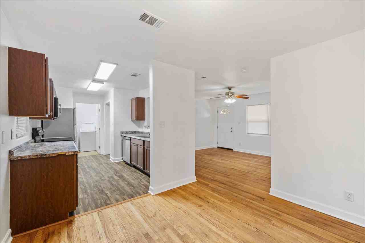 1908 Dahlia Dr - Photo 7 of 31