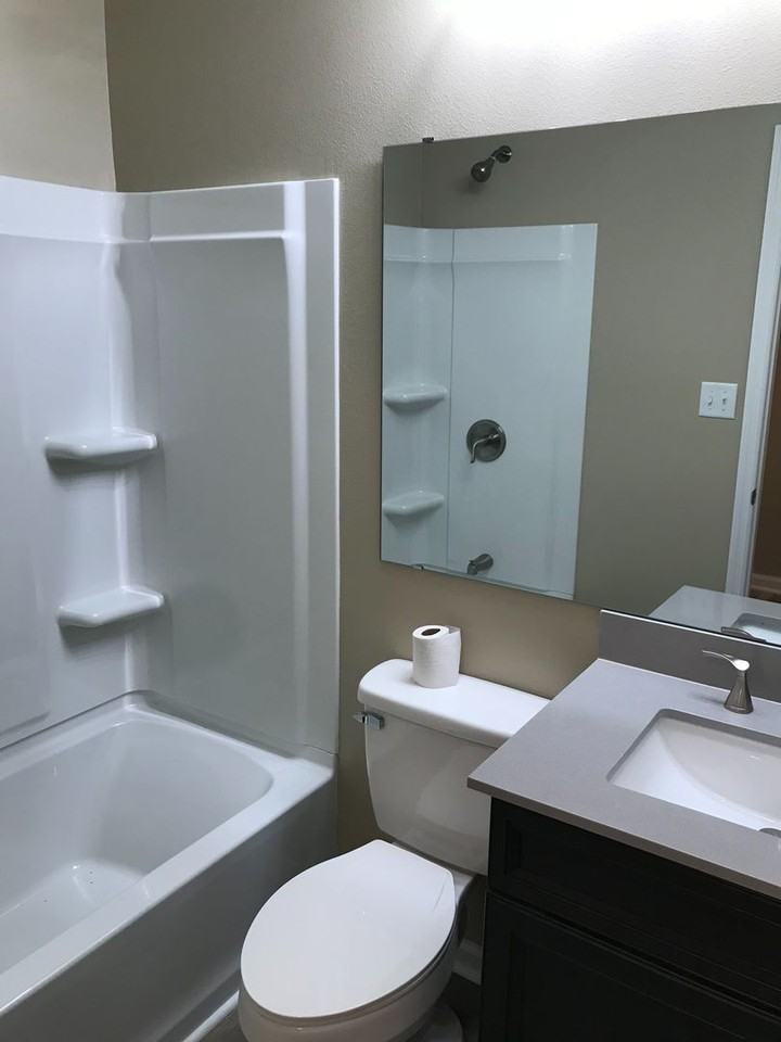 209 Iris Cir - Photo 3 of 10
