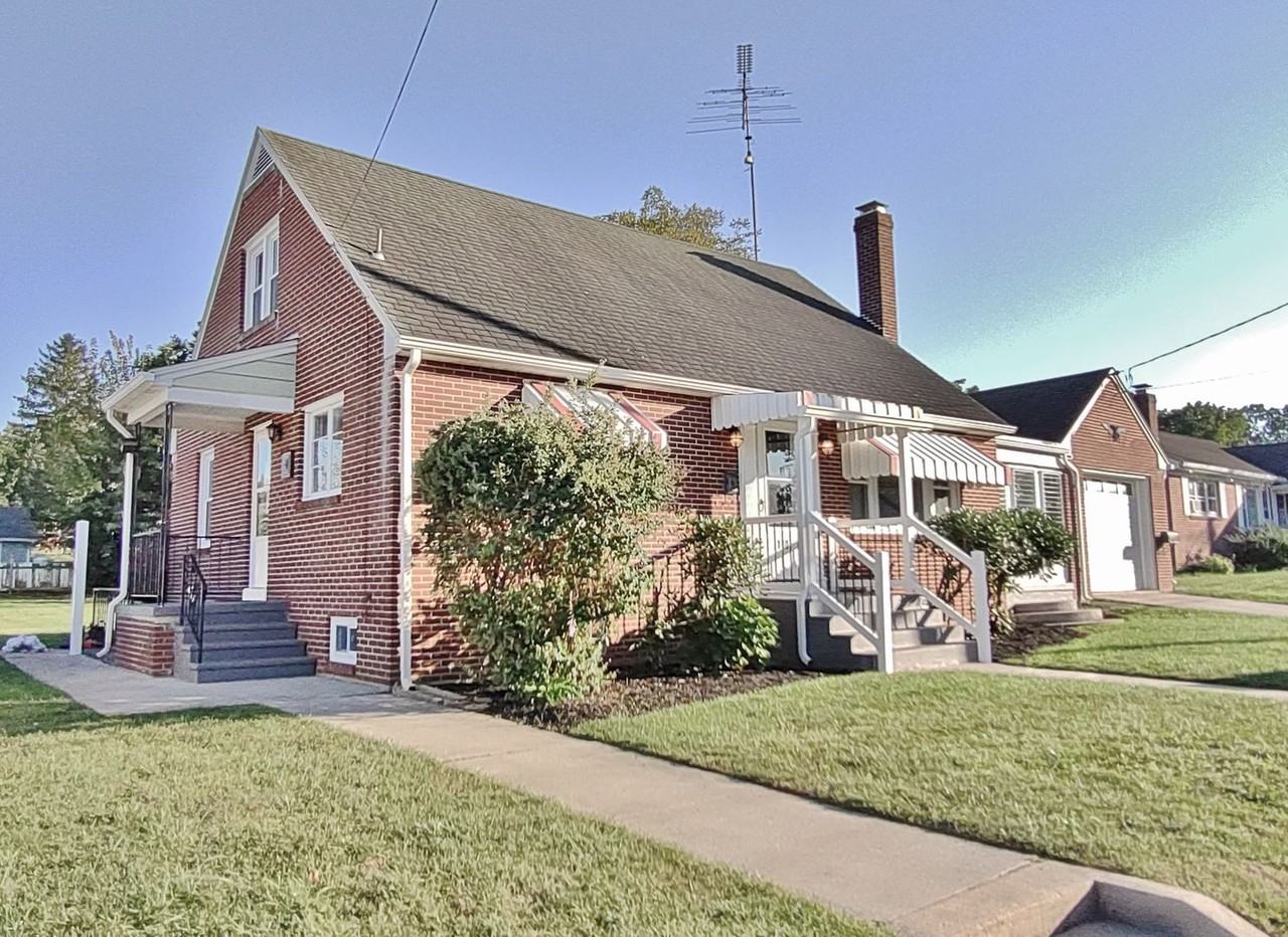 110 W Myrtle St - Photo 2 of 50