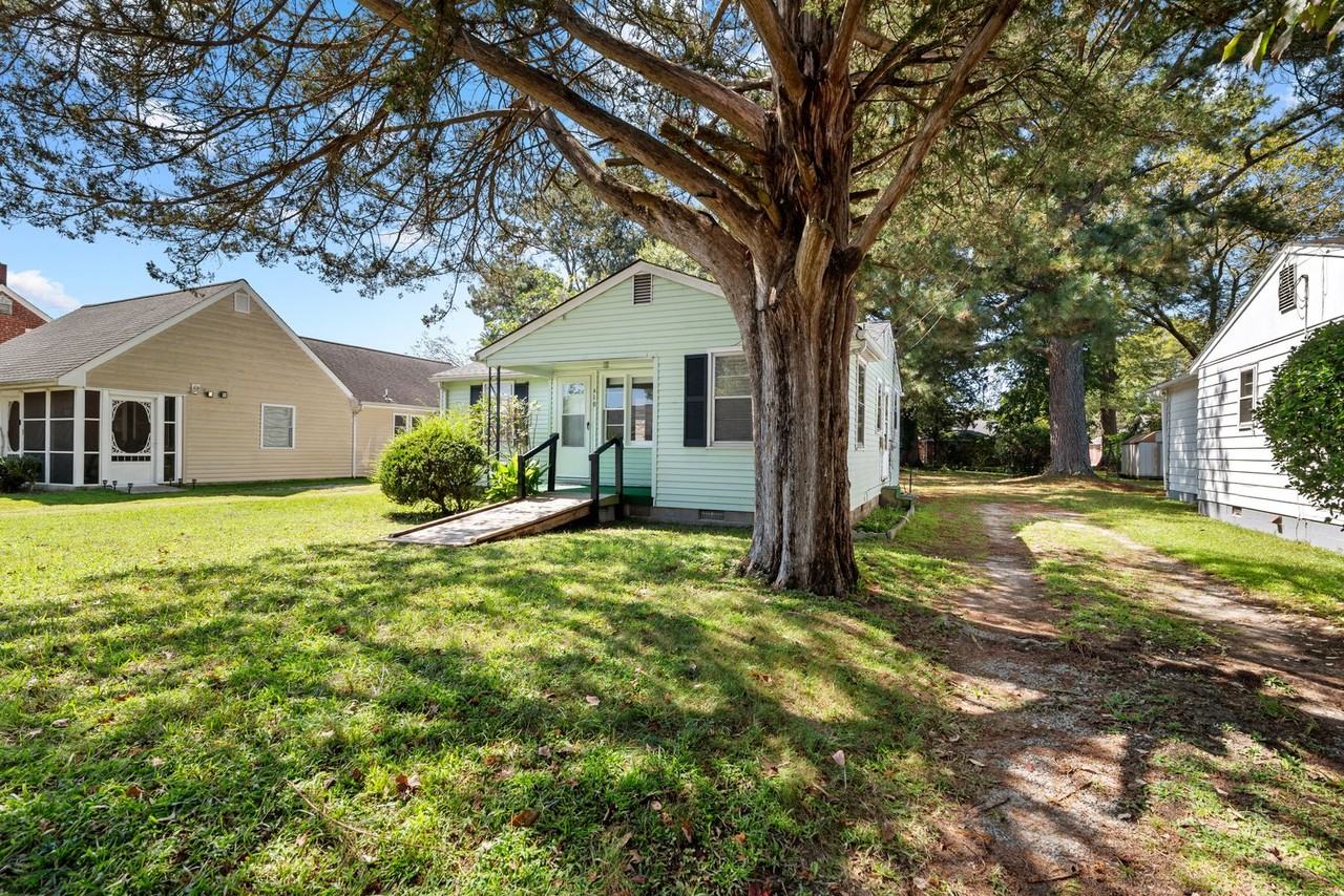 410 Madison St - Photo 2 of 20