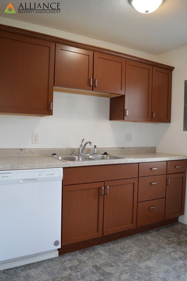 308A Pine St - Photo 6 of 12