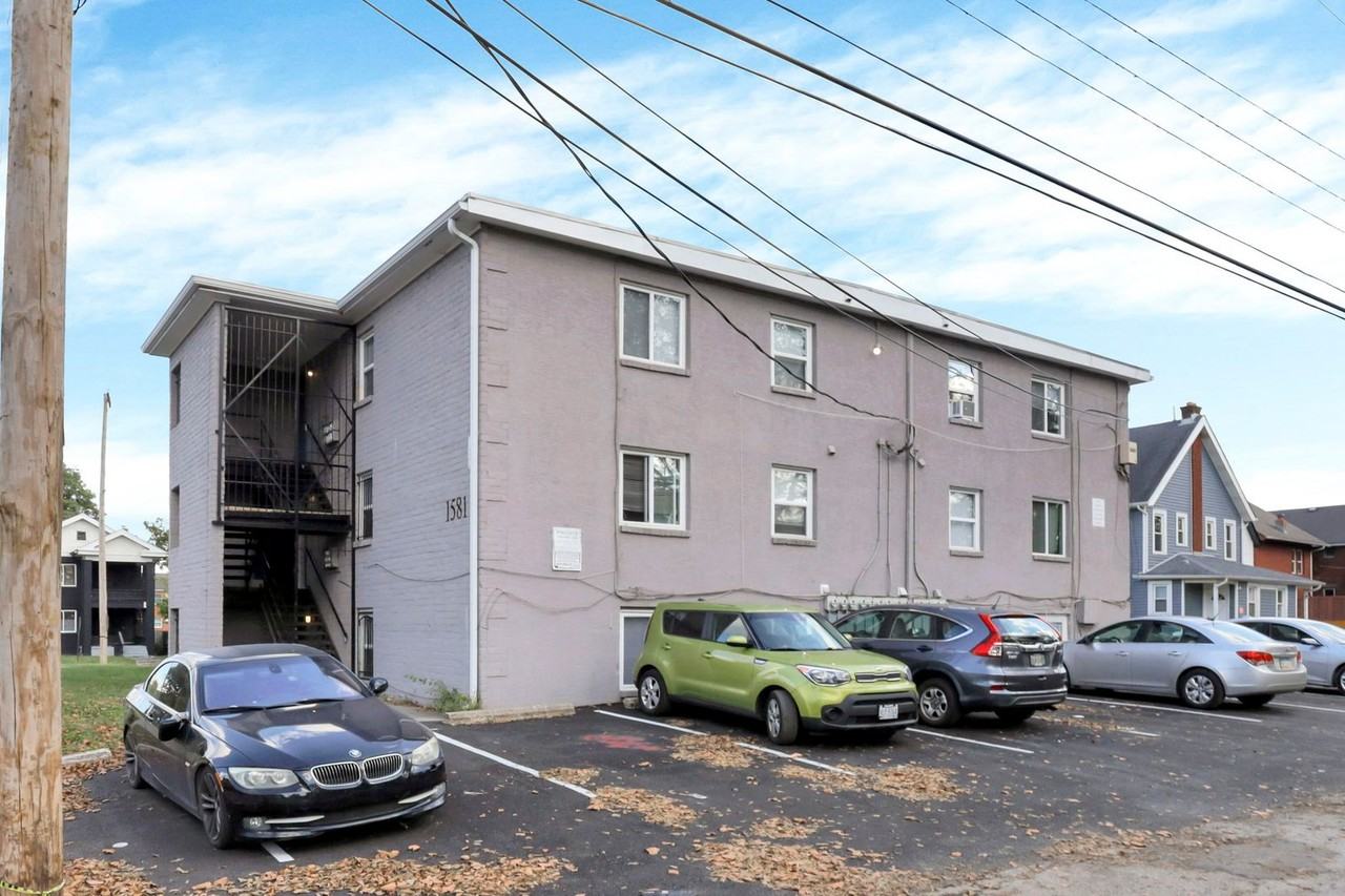 1581 E Mound St #3A - Photo 3 of 27