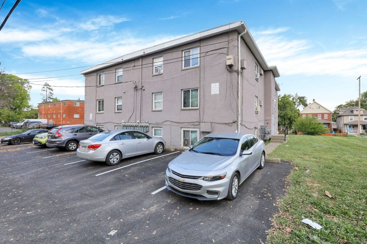 1581 E Mound St #3A - Photo 7 of 27