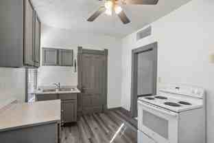 1400 Knapp Street - Photo 1 of 1