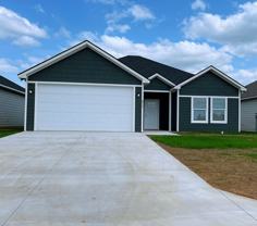 385 Worth Ave - Photo 1 of 1