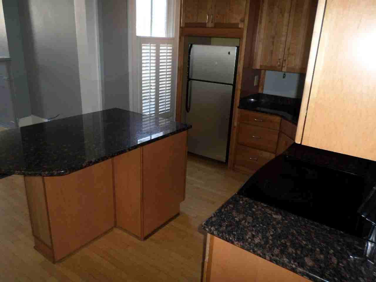 1512 E Breckinridge St - Photo 4 of 14