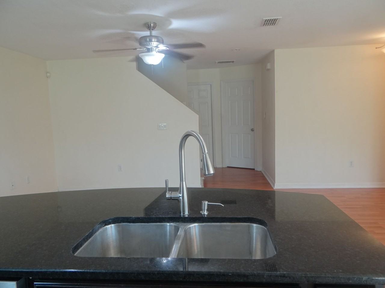 2946 Willowleaf Ln - Photo 7 of 30