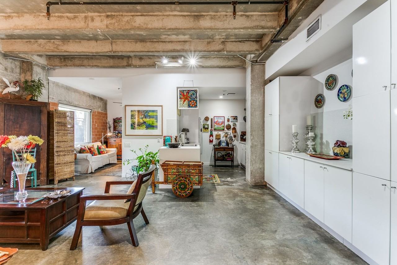 1115 South Alamo Street #2103 - Photo 2 of 25