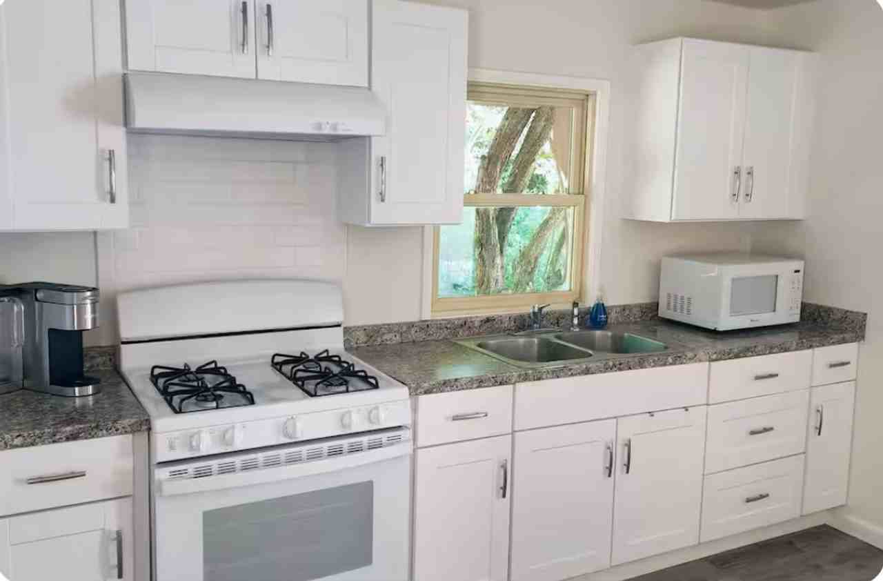 -Cottage - Photo 4 of 16