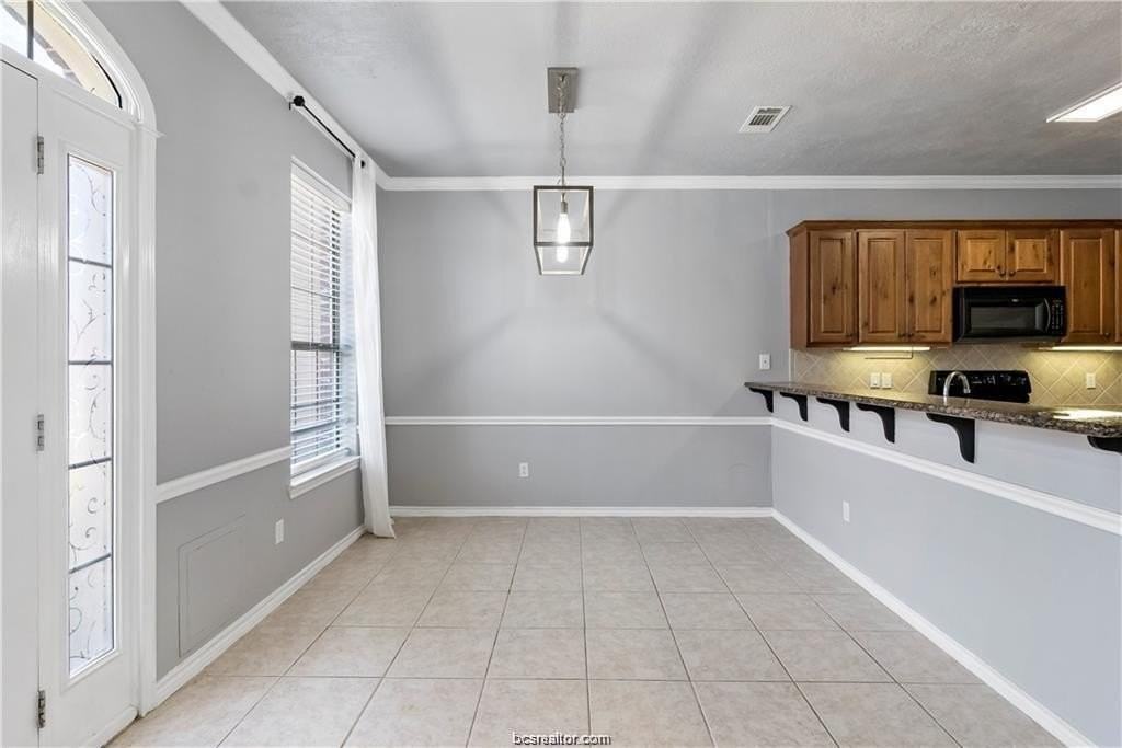 405 Forest Dr - Photo 6 of 20