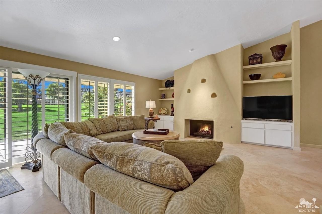 75577 Desert Horizons Drive - Photo 3 of 25