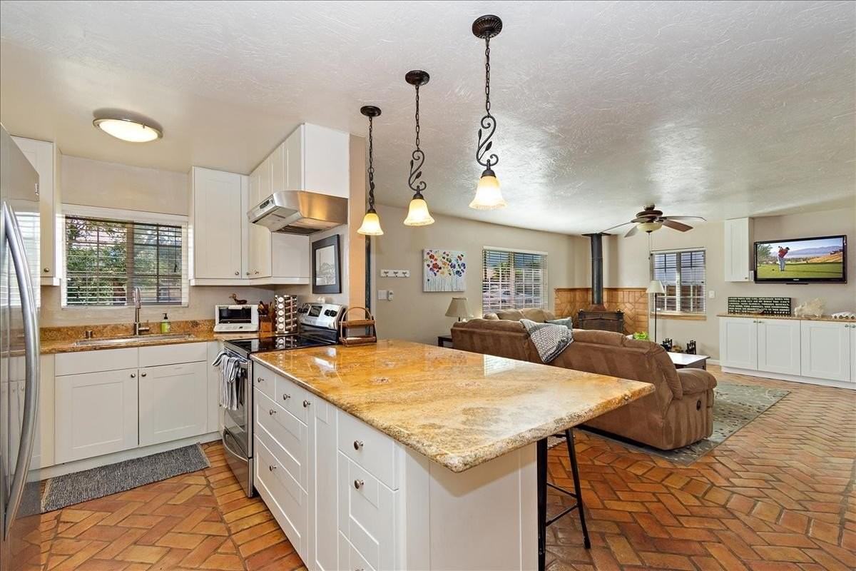 52637 Avenida Villa - Photo 7 of 33