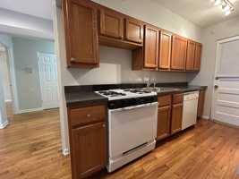 featured image of 6535 N Mozart St #1R