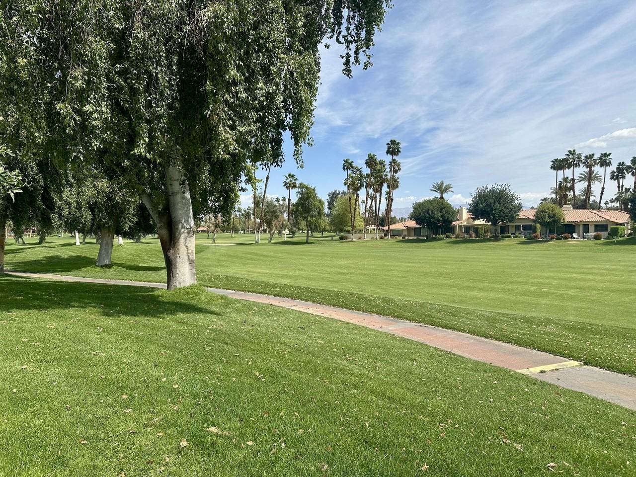 254 Santa Barbara Circle - Photo 3 of 11