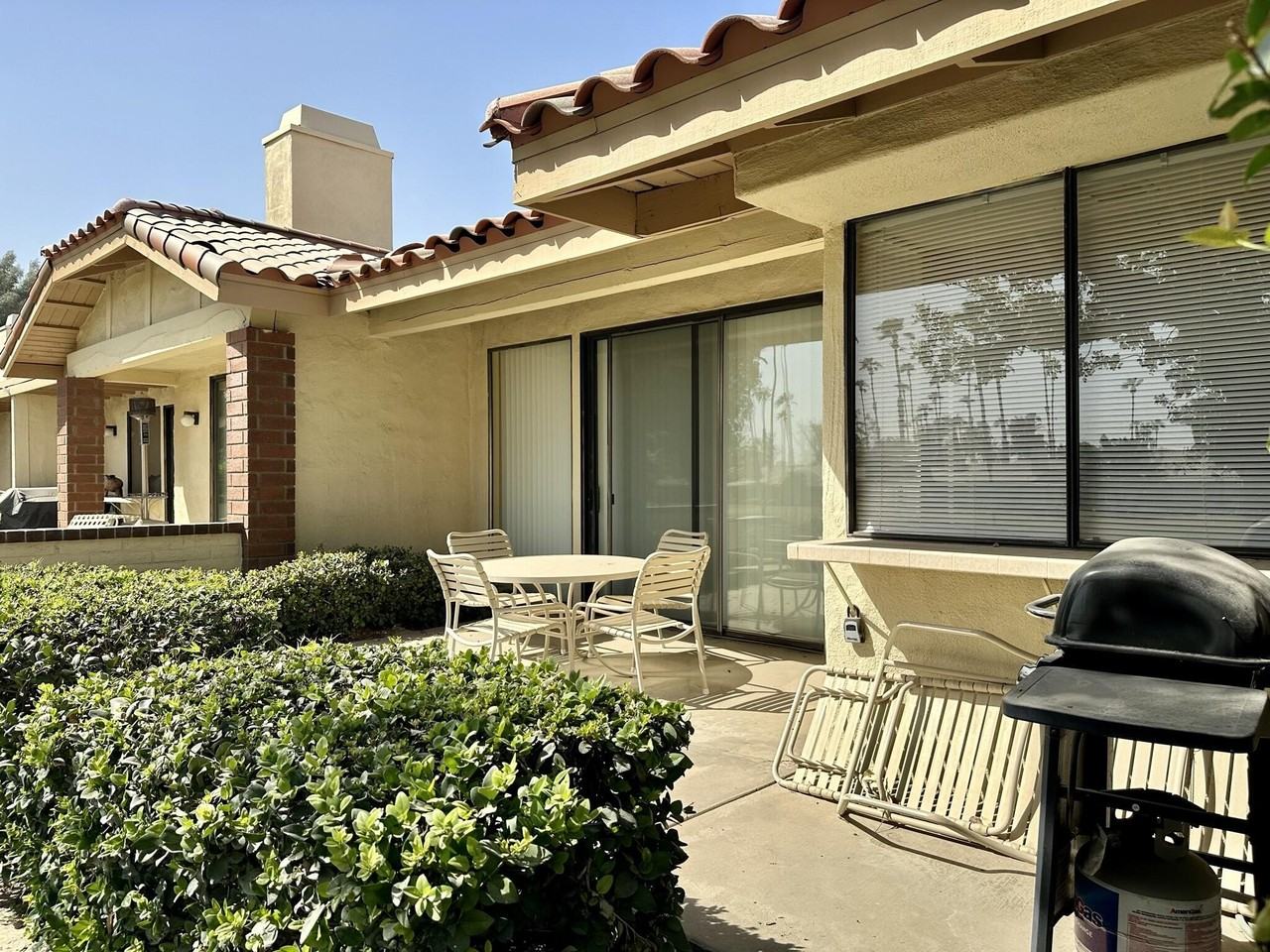 294 San Vincente Circle - Photo 2 of 14