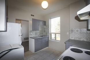 Queen St W & Gwynne Ave #1 - Photo 1 of 1