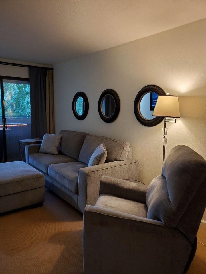 2810 North Arcadia Court #214 - Photo 3 of 21