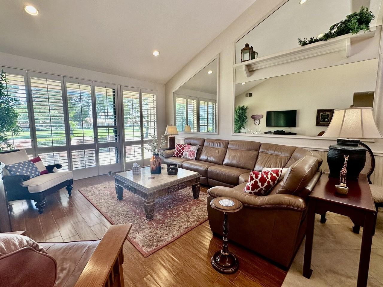 291 Serena Drive - Photo 6 of 19