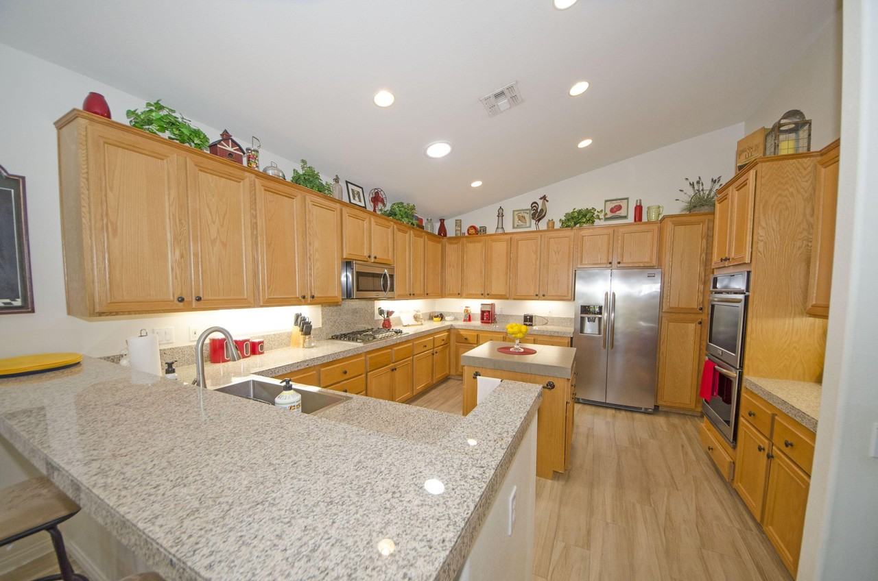 80336 Green Hills Dr - Photo 7 of 32