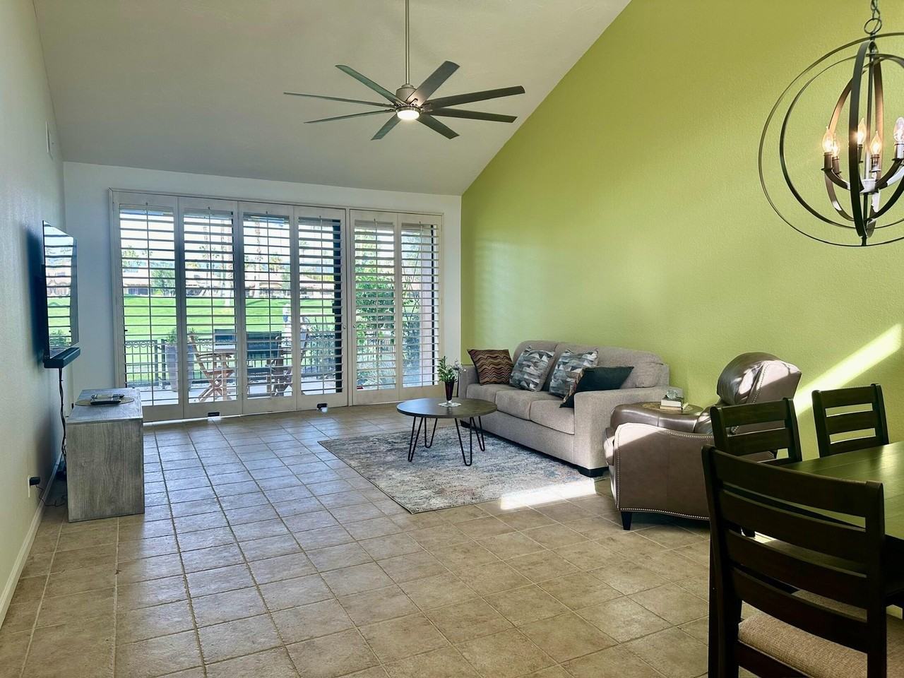 412 Sierra Madre South - Photo 7 of 15