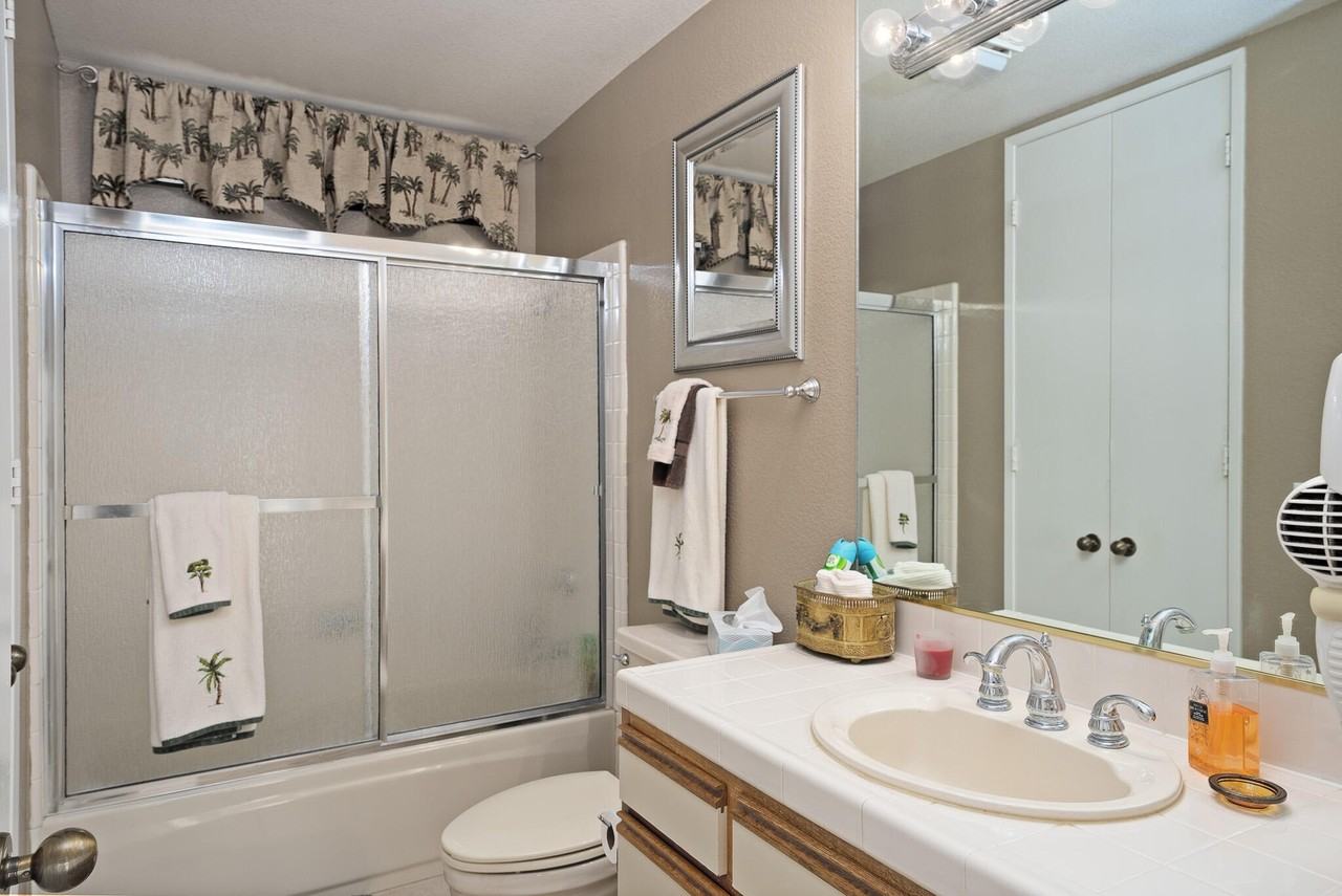 28984 Desert Princess Drive #702 - Photo 6 of 19