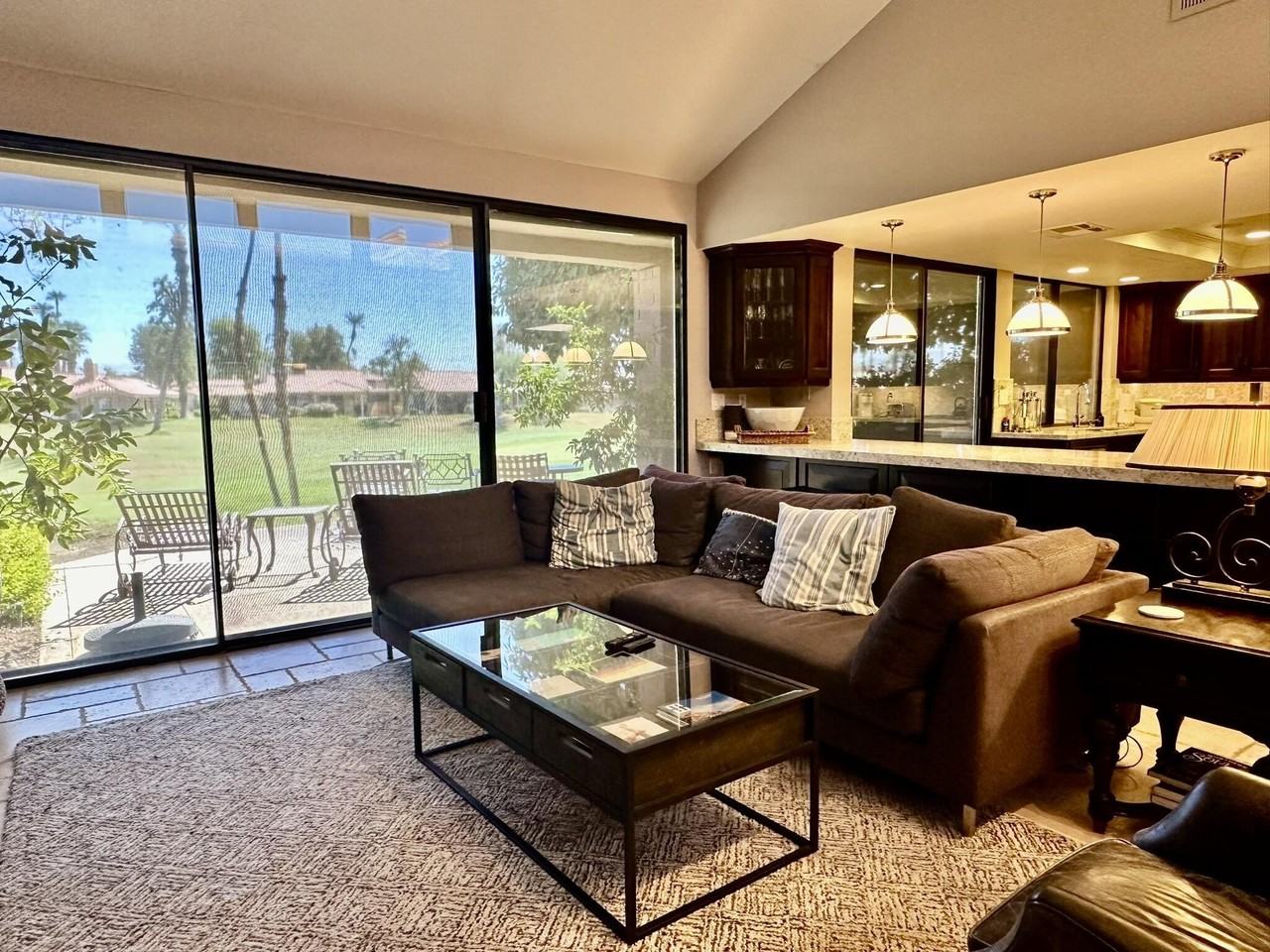 186 Madrid Avenue - Photo 7 of 15