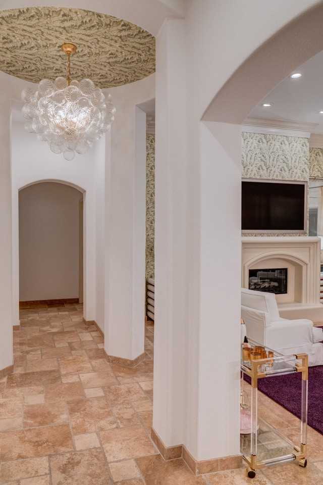 595 Bogert Trail - Photo 4 of 50