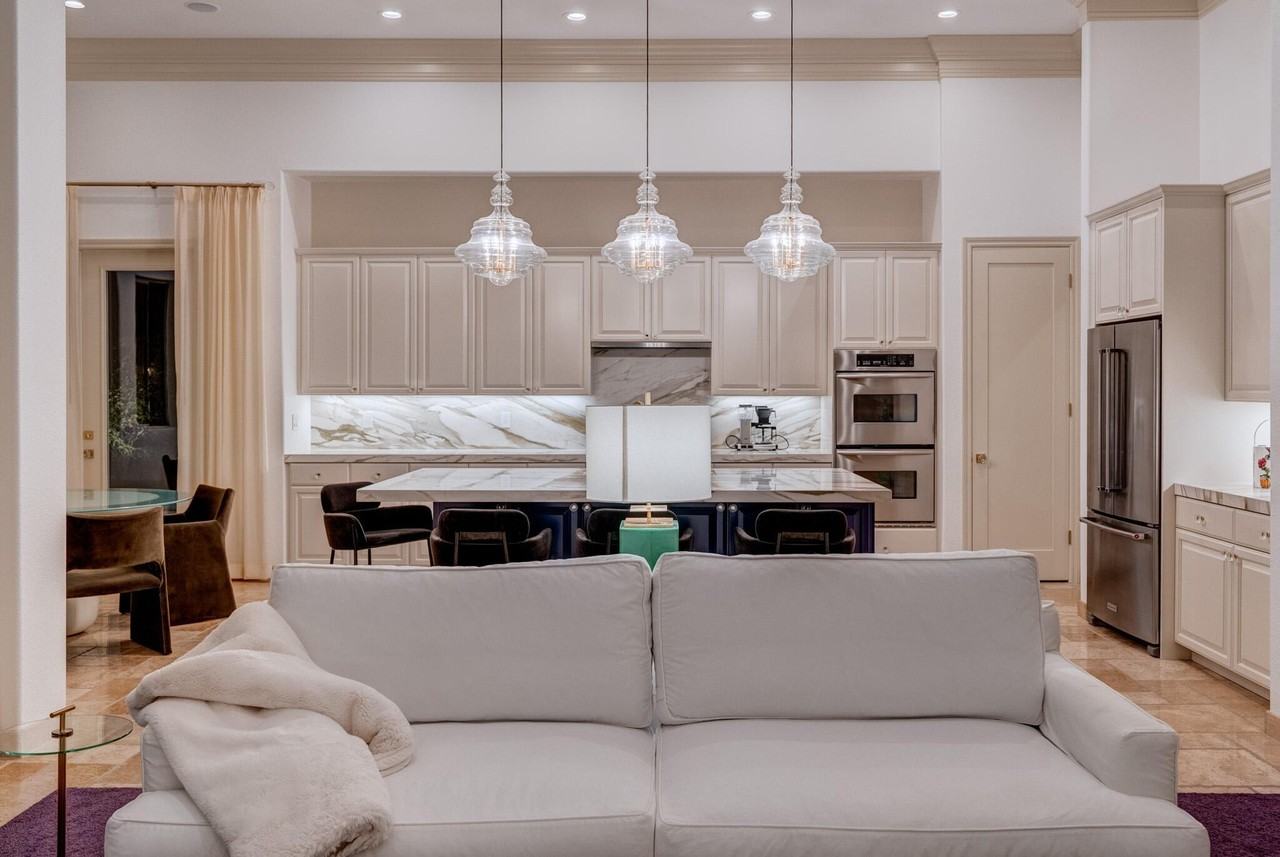 595 Bogert Trail - Photo 6 of 50