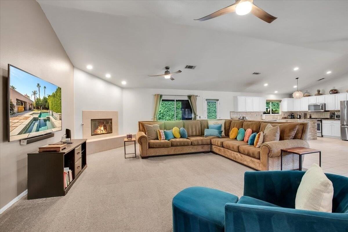 78940 Runaway Bay Dr - Photo 3 of 35