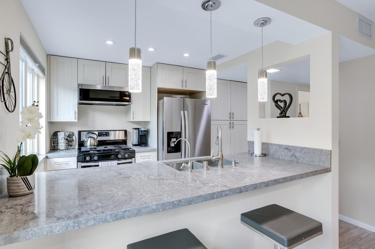 2274 North Indian Canyon Drive #C - Photo 2 of 36