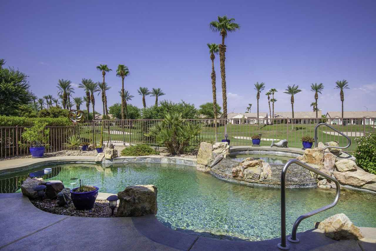 37905 Pineknoll Avenue - Photo 2 of 26