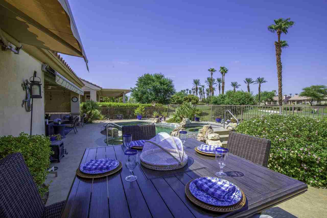 37905 Pineknoll Avenue - Photo 5 of 26