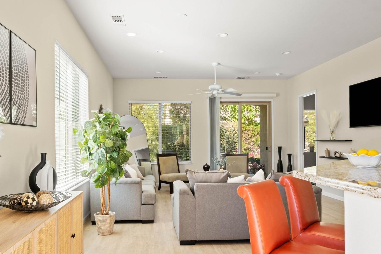 80528 Avenida San Fernando - Photo 3 of 50