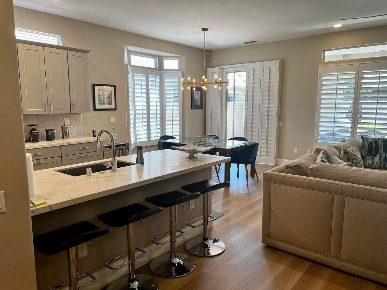 44725 Alexandria Vale - Photo 2 of 22